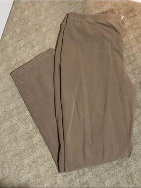 Women with Control Tan Shaping Leggings